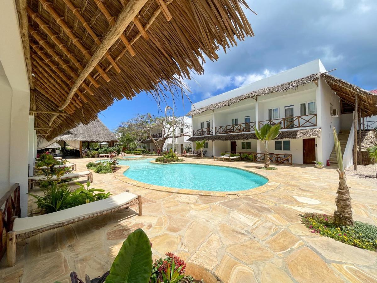 Kibanda Lodge And Beach Club Nungwi Exteriör bild