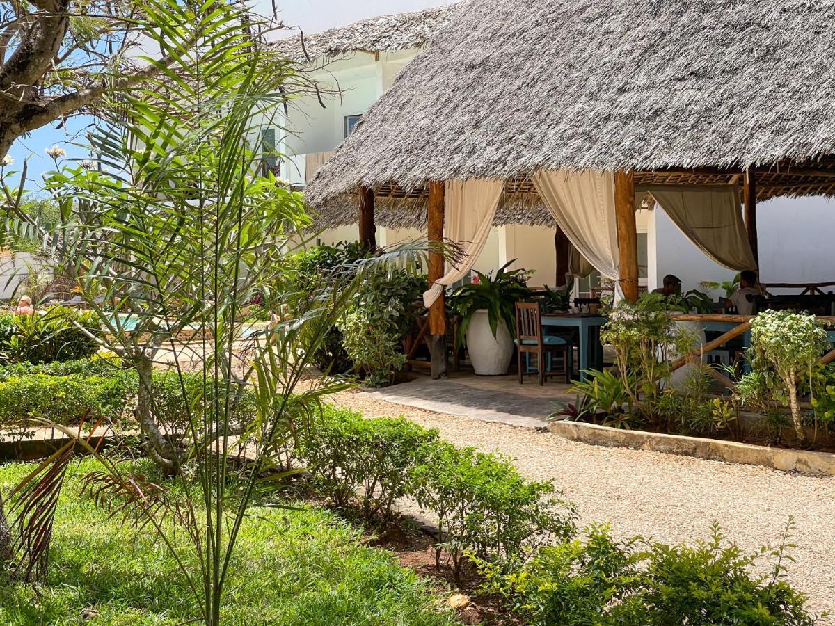 Kibanda Lodge And Beach Club Nungwi Exteriör bild