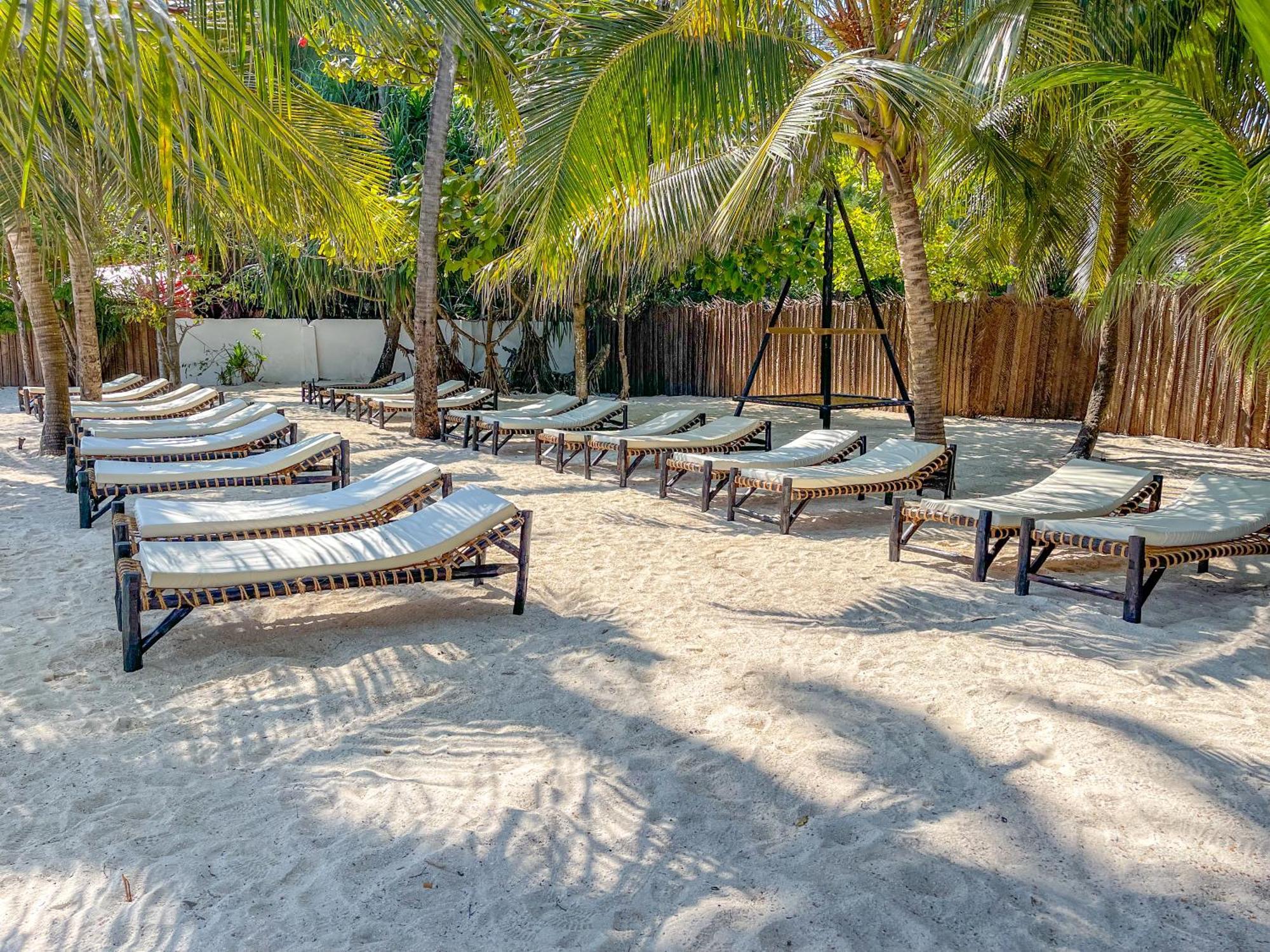 Kibanda Lodge And Beach Club Nungwi Exteriör bild