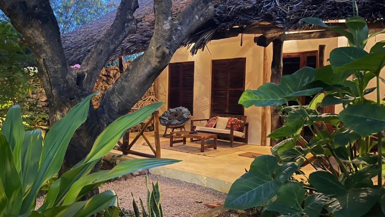 Kibanda Lodge And Beach Club Nungwi Exteriör bild